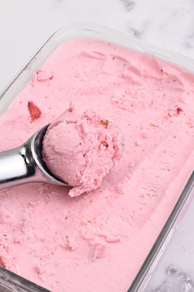 3 ingredients strawberry ice cream