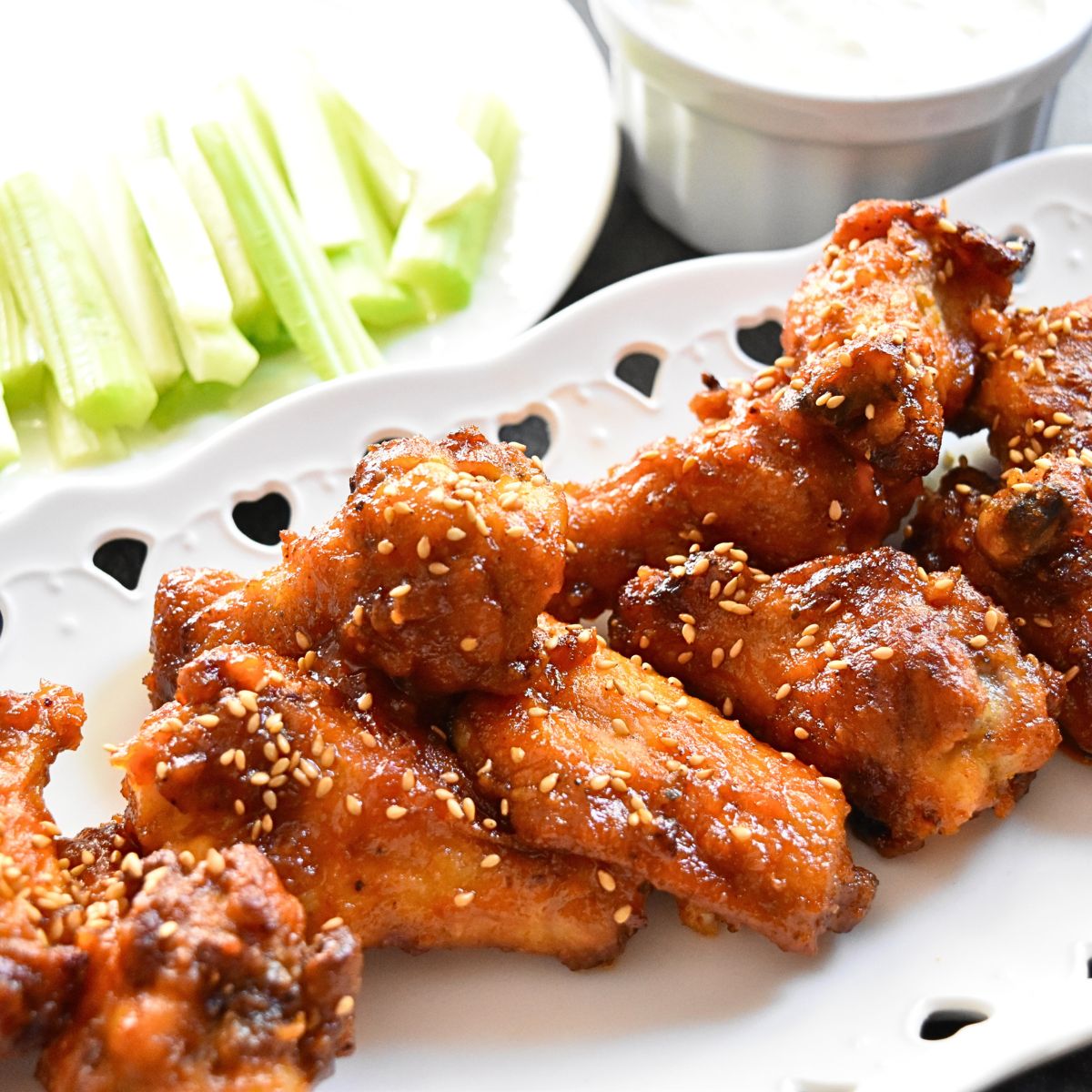 air fried chicken wings with honey sriracha sauce