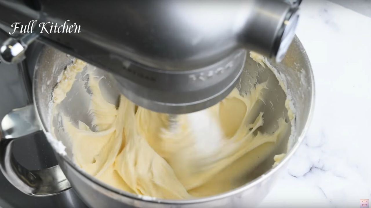  make cream cheese frosting