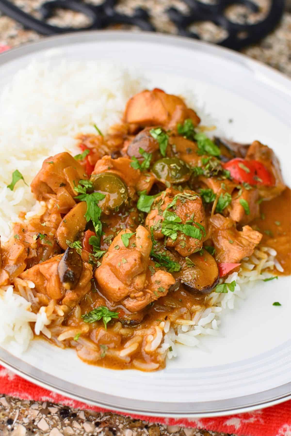 Boneless smothered chicken