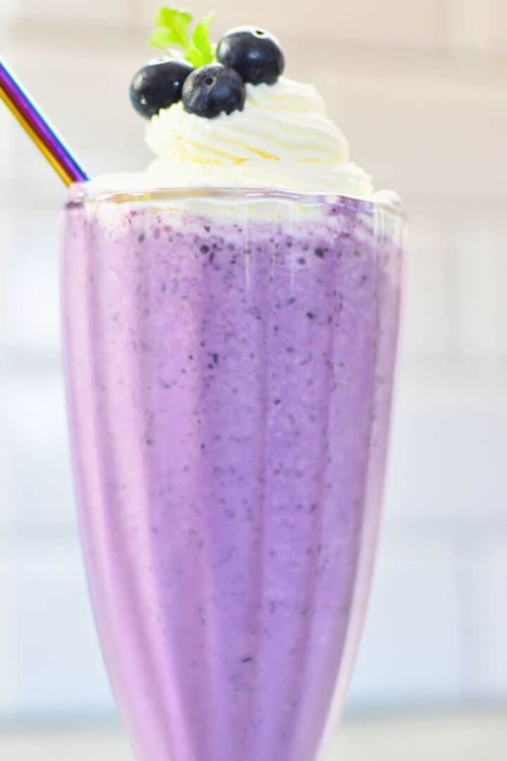 Blueberry milkshake recipe
