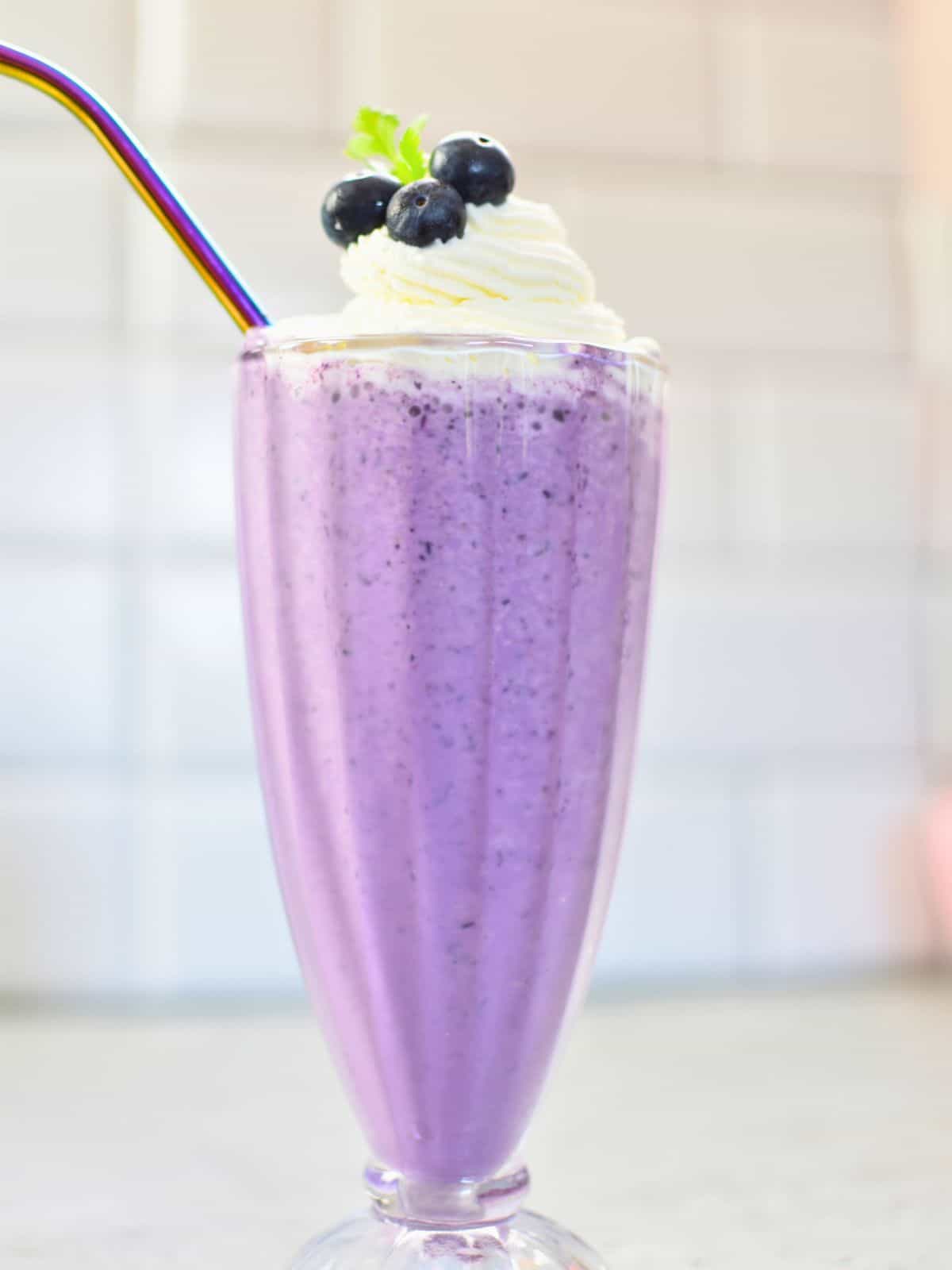 Blueberry milkshake recipe
