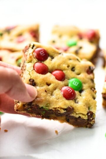 One-Bowl Chewy M&M Cookie Bars (in 30 minutes)