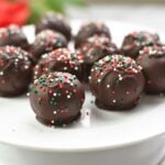 3 ingredients chocolate date truffles